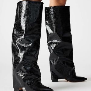 STEVE MADDEN STUNTIN CROCODILE BOOT